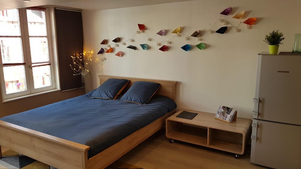 Bed, Photo of the whole room