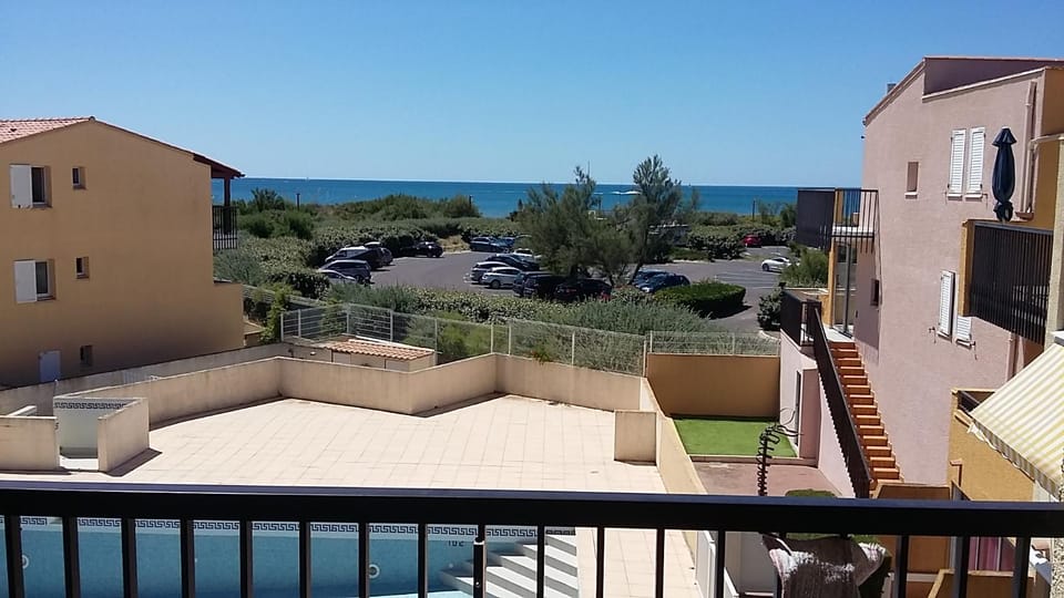 Balcony/Terrace, Pool view, Sea view