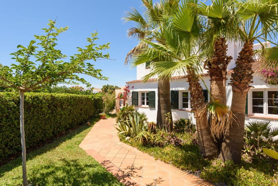 Property building, Garden