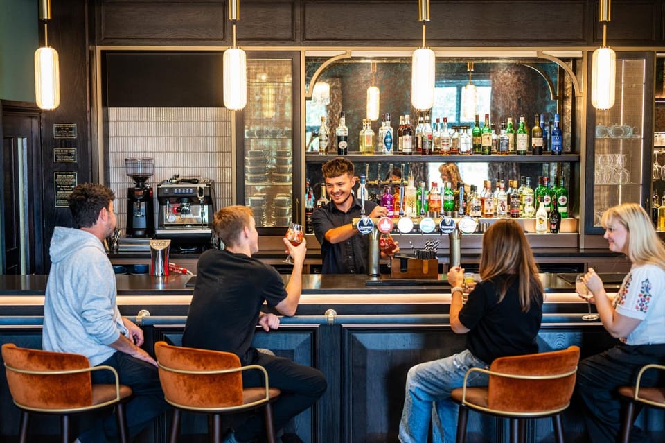 Lounge or bar