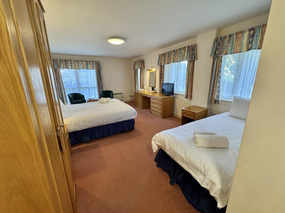 Louisa Lodge & Purbeck House Hotel Hotel in Swanage