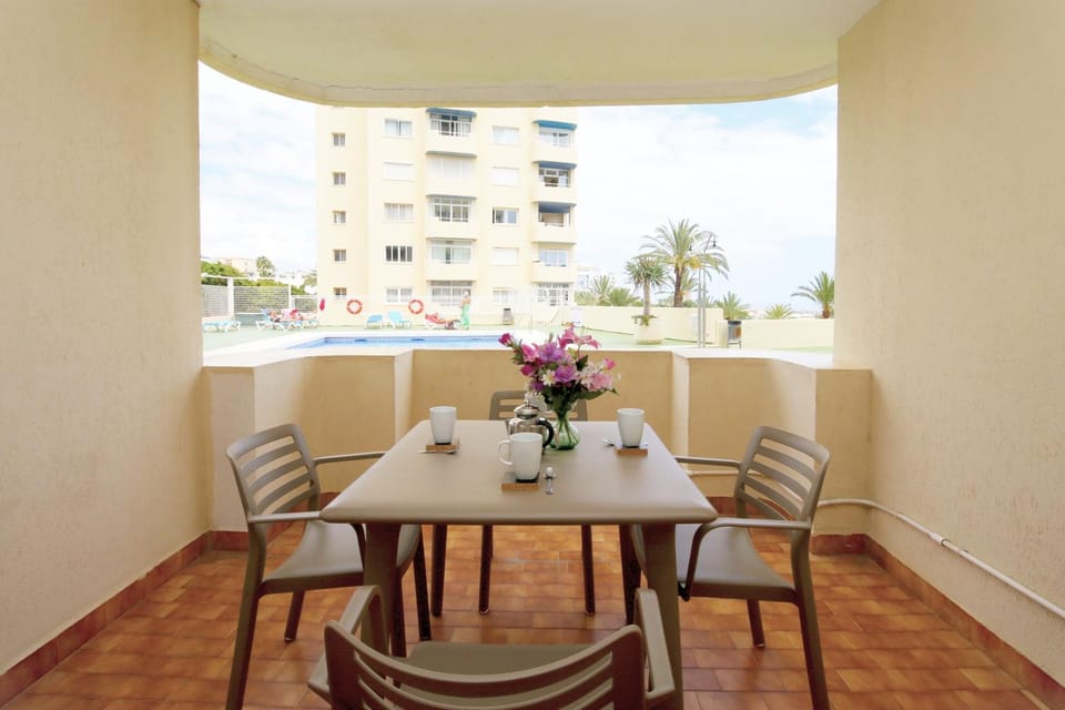 Balcony/Terrace, Seating area, Dining area