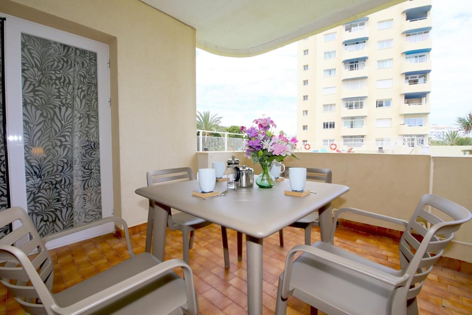 Balcony/Terrace, Seating area, Dining area