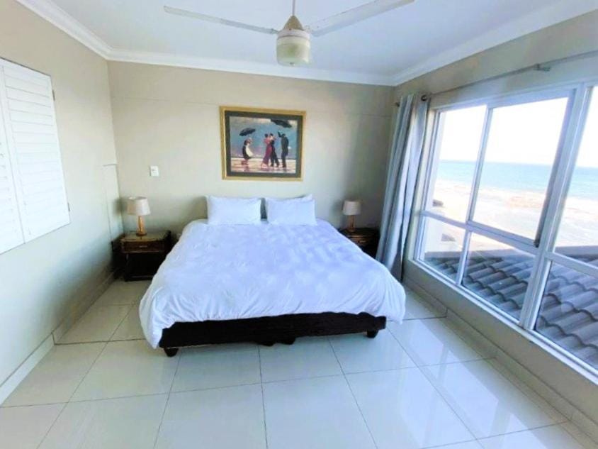 Bed, Photo of the whole room, Bedroom, Sea view