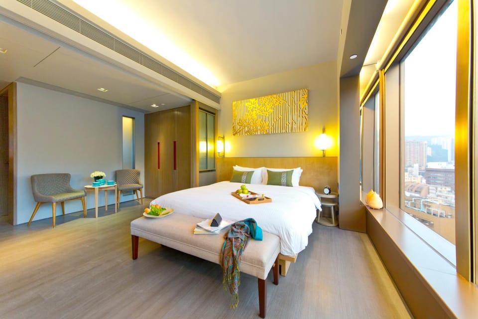 Living room, Bedroom
