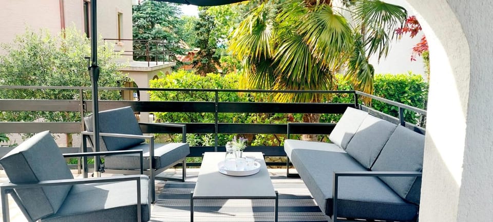 Balcony/Terrace, Seating area