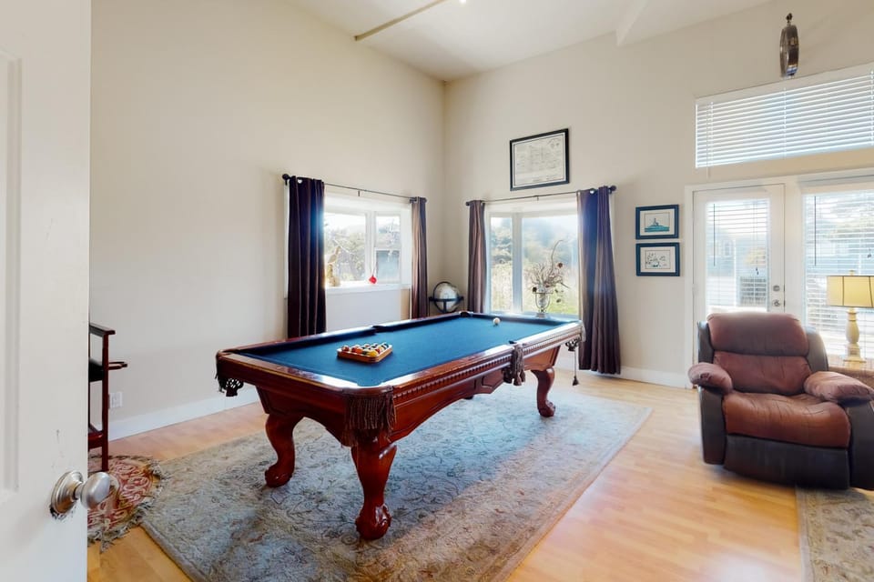 Harbor SeaShell House in Devils Lake