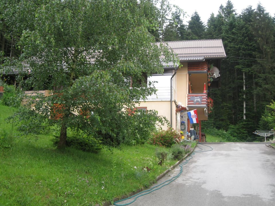 Facade/entrance, Spring, Summer