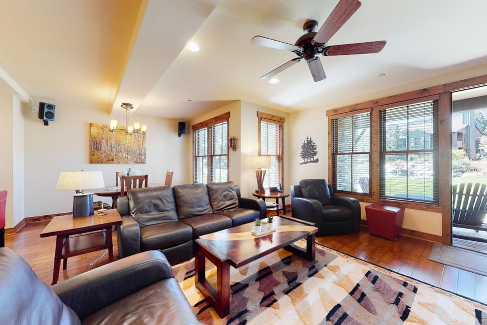 The Lodges 1145 Apartment in Mammoth Lakes