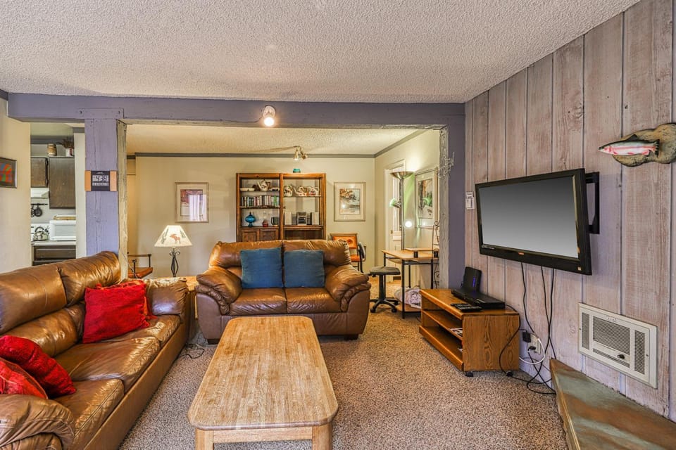 Mammoth Ski & Racquet 124 Apartment in Mammoth Lakes