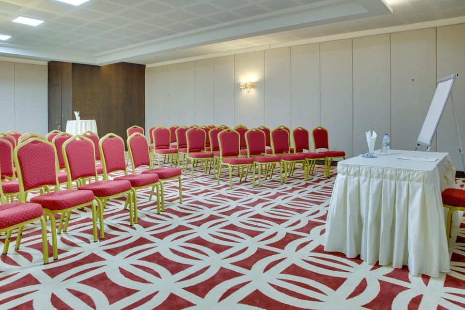 Meeting/conference room