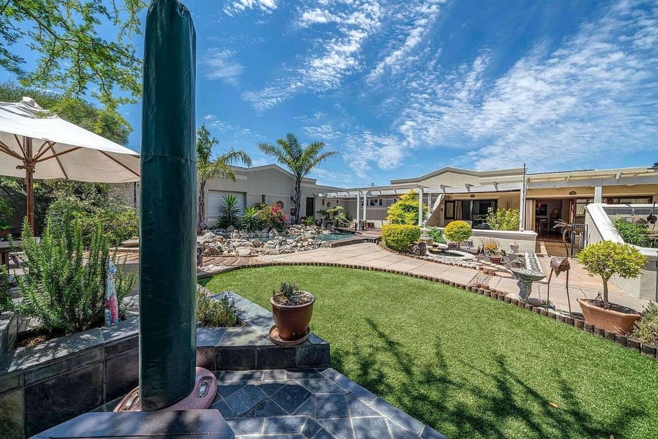 Property building, Garden