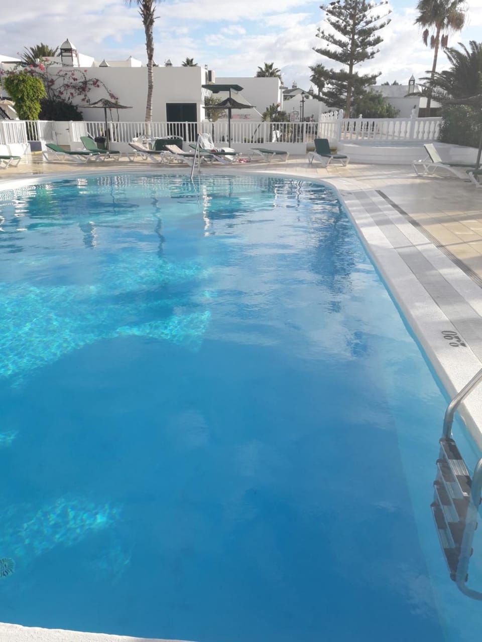 Swimming pool, Swimming pool