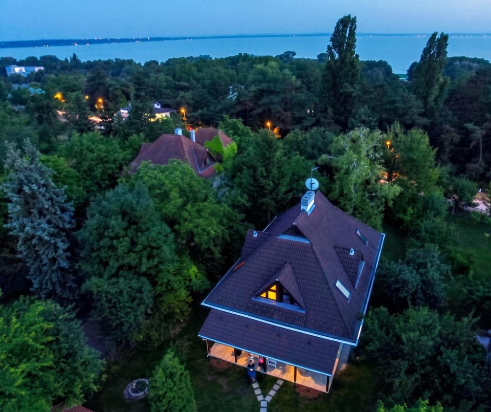 Property building, Night, Bird's eye view, Beach
