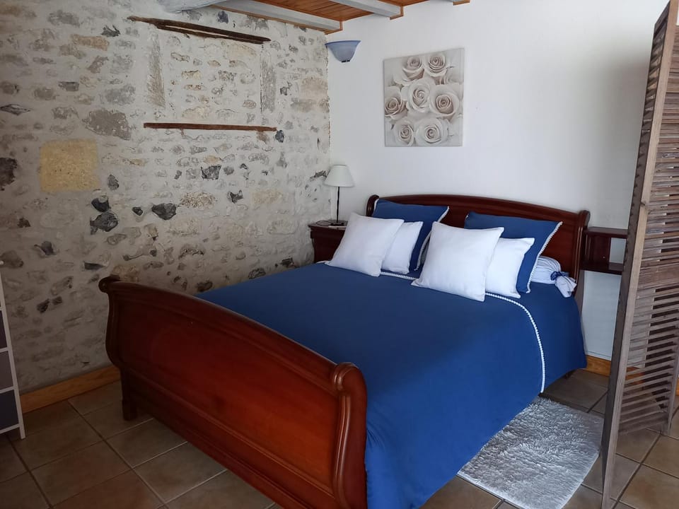 La charentaise ch d'hôtes ,Studio Bed and Breakfast in Nouvelle-Aquitaine