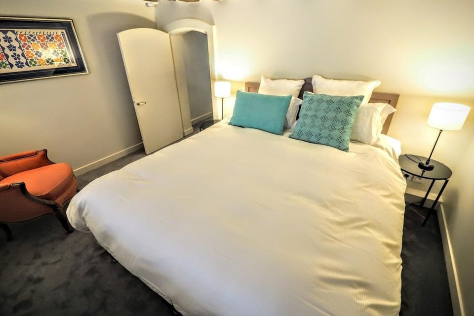 Molière ChicSuites Apartment in Paris