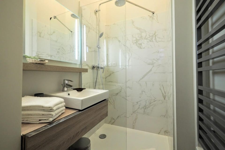 Richelieu ChicSuites Apartment in Paris