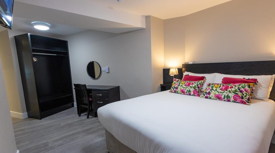 Behan's Horseshoe Bar & Restaurant Bed and Breakfast in County Kerry