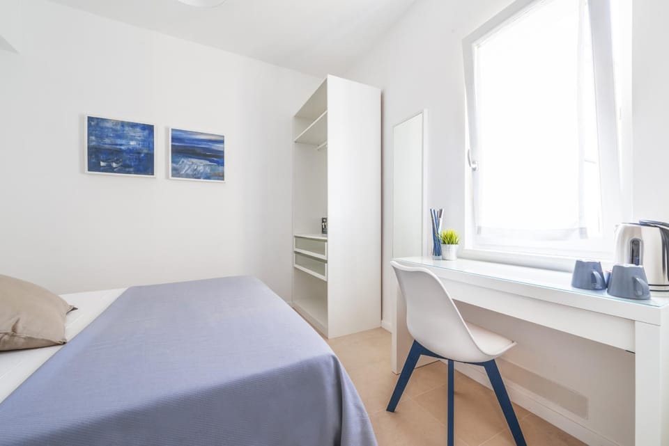Coffee/tea facilities, Bedroom