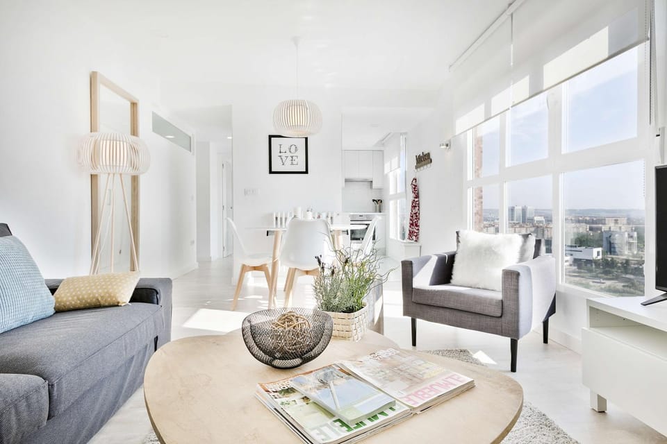 Living room, Dining area, City view, Landmark view, River view, Street view