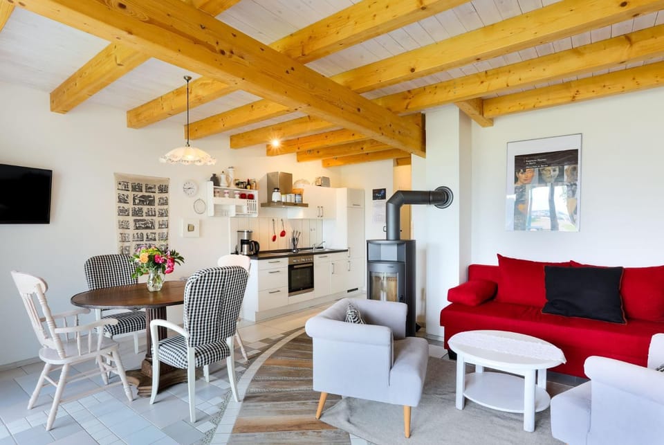 Kitchen or kitchenette, Living room, Dining area