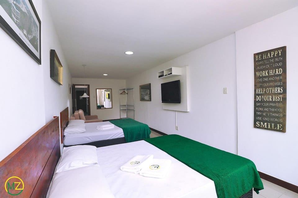 Renovated studio apt for 4 persons in Copacabana Apartment in Rio de Janeiro