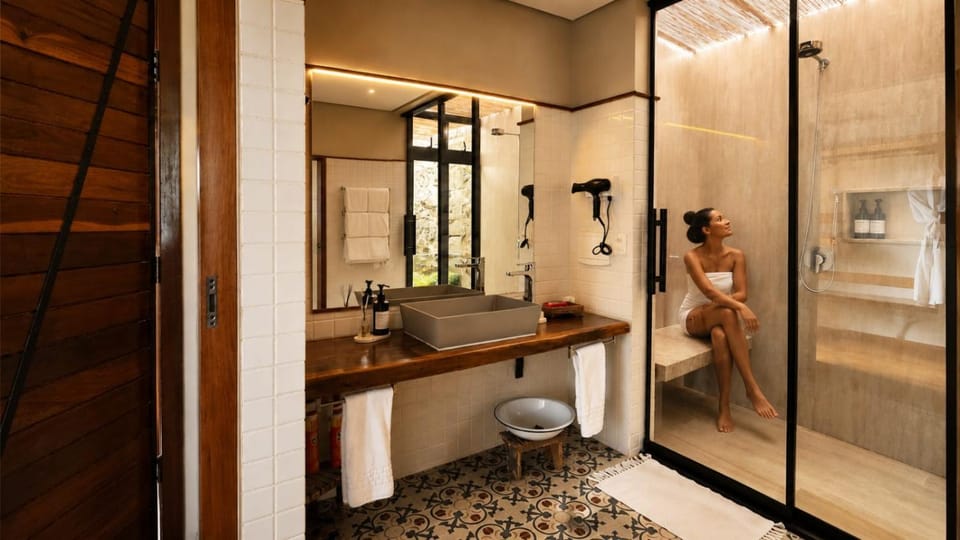 Shower, Bathroom