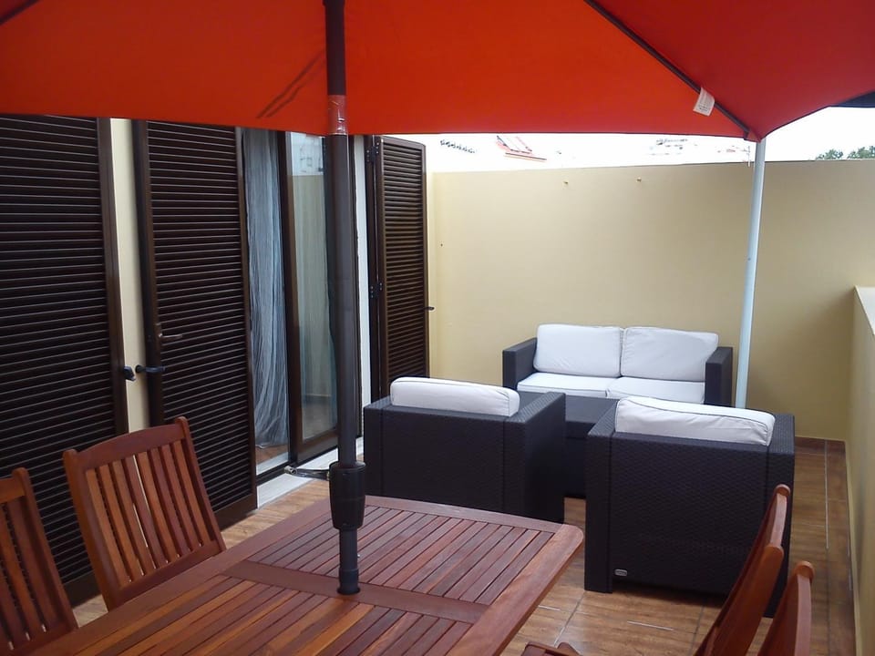 BBQ facilities, Balcony/Terrace, Dining area