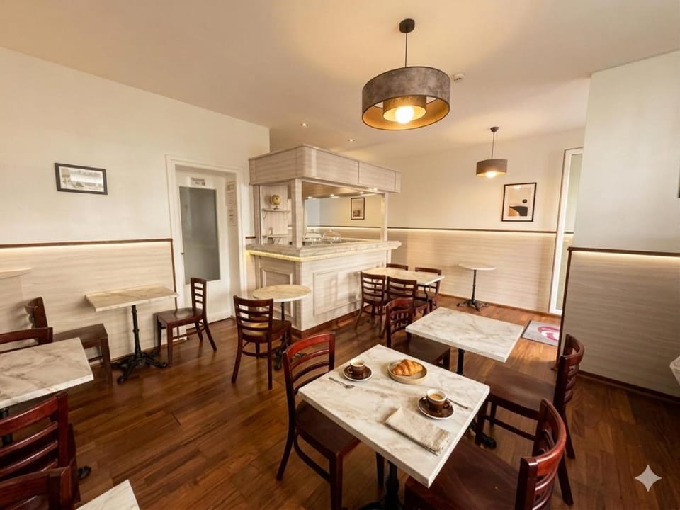 Lobby or reception, Breakfast