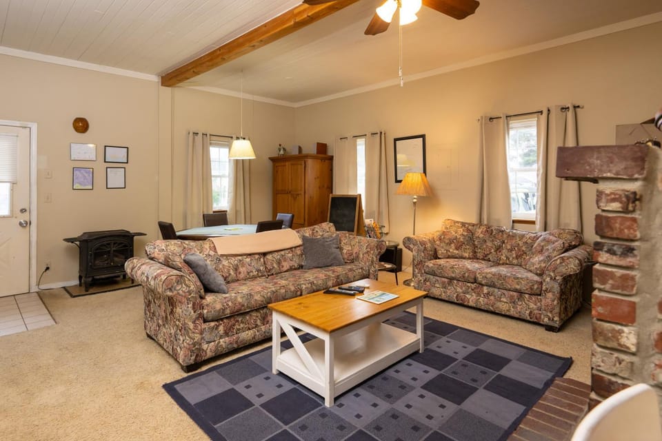 Karr Beach House on Franklin Villa in Seaside