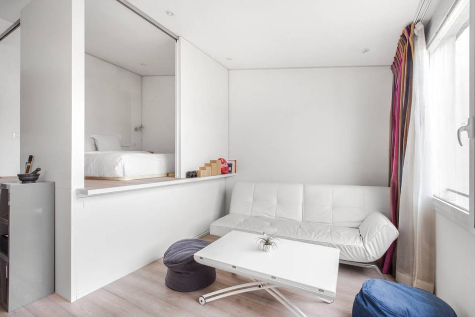 Modern Apartment in the Heart of the Marais Apartment in Paris