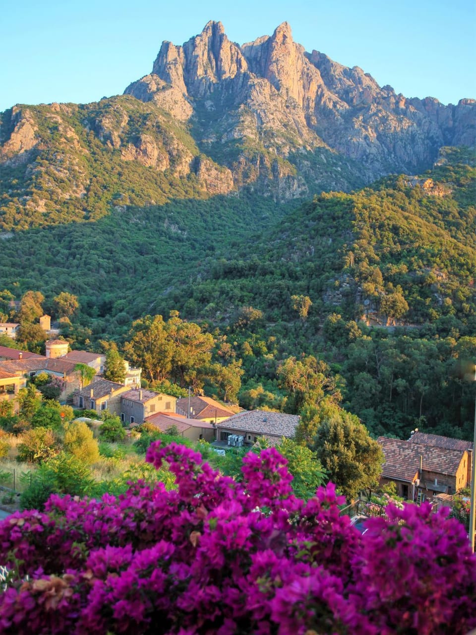 Nearby landmark, Spring, Day, Natural landscape, Mountain view