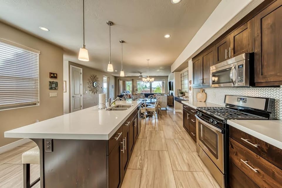 Legacy Land: Paradise Village #70 House in Santa Clara