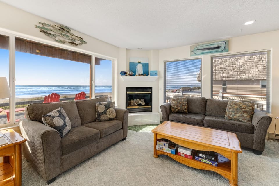 Ace's Beach House House in Rockaway Beach