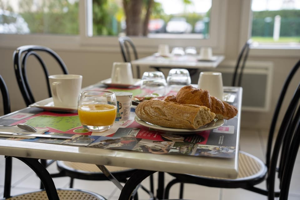 Breakfast, Buffet breakfast