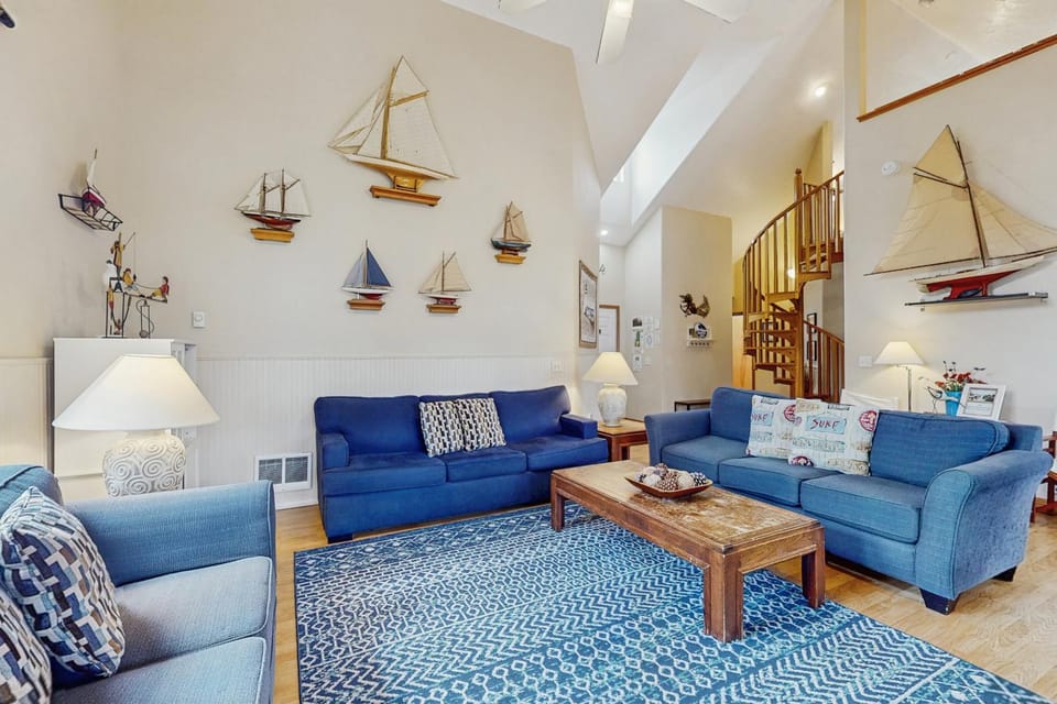 Windsong House in Rockaway Beach