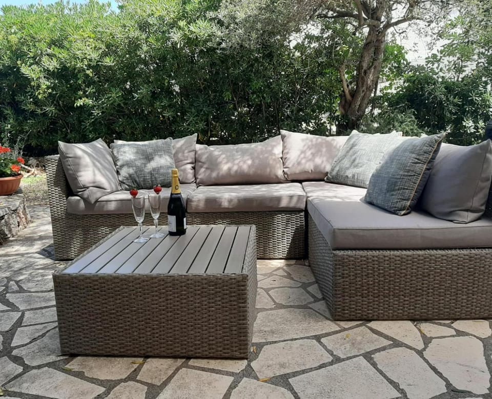 Patio, Balcony/Terrace, Seating area