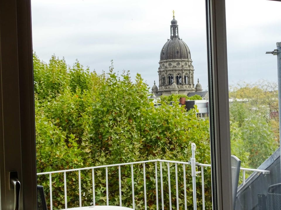 View (from property/room), Balcony/Terrace