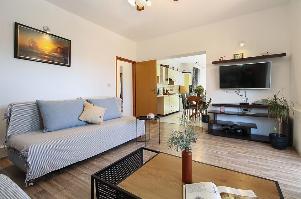 Apartments Valbandon 1008 Apartment in Fažana