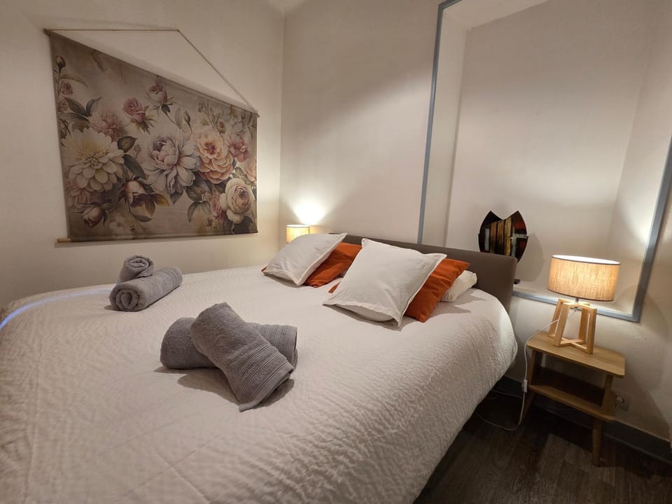L'instant Sarladais Apartment in Occitanie