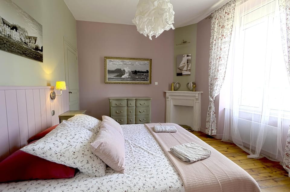 Gites du Port House in Paimpol