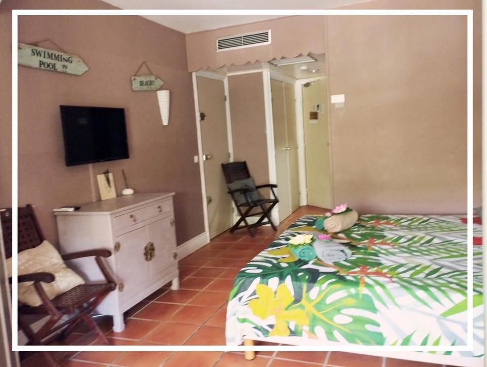 TV and multimedia, Bedroom