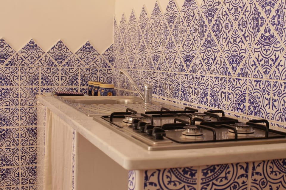 Decorative detail, cot