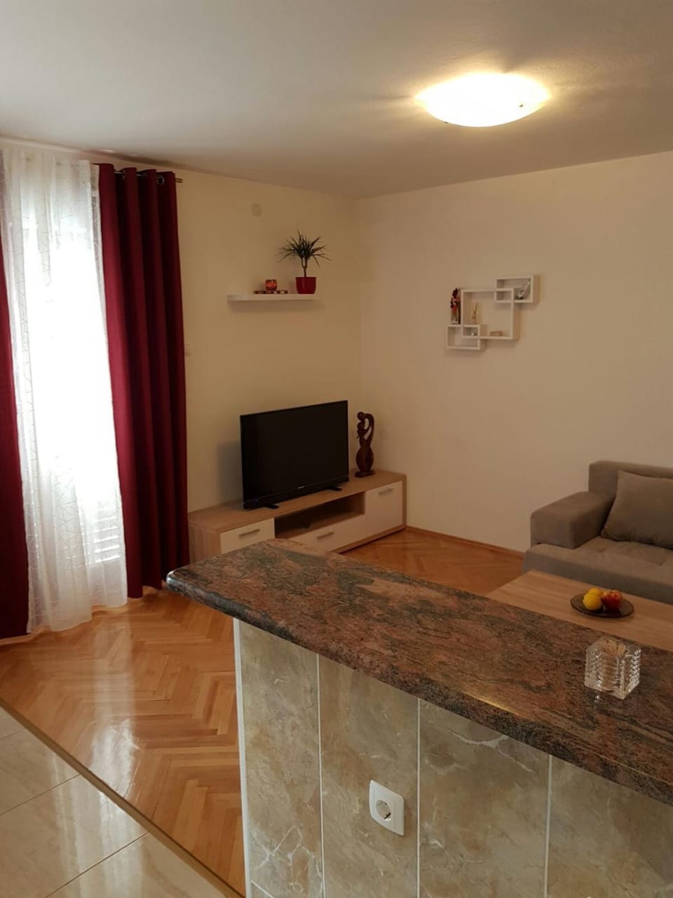 Communal lounge/ TV room