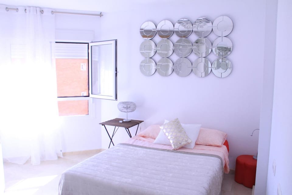 Sunny Apartments, Alicante Centre Apartment in Alicante