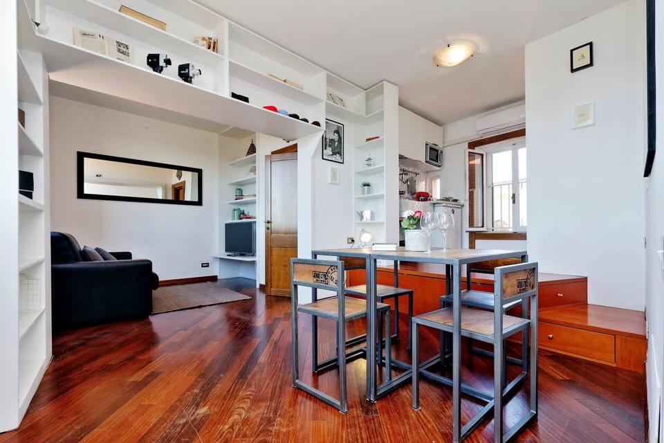 Kitchen or kitchenette, Living room, Dining area