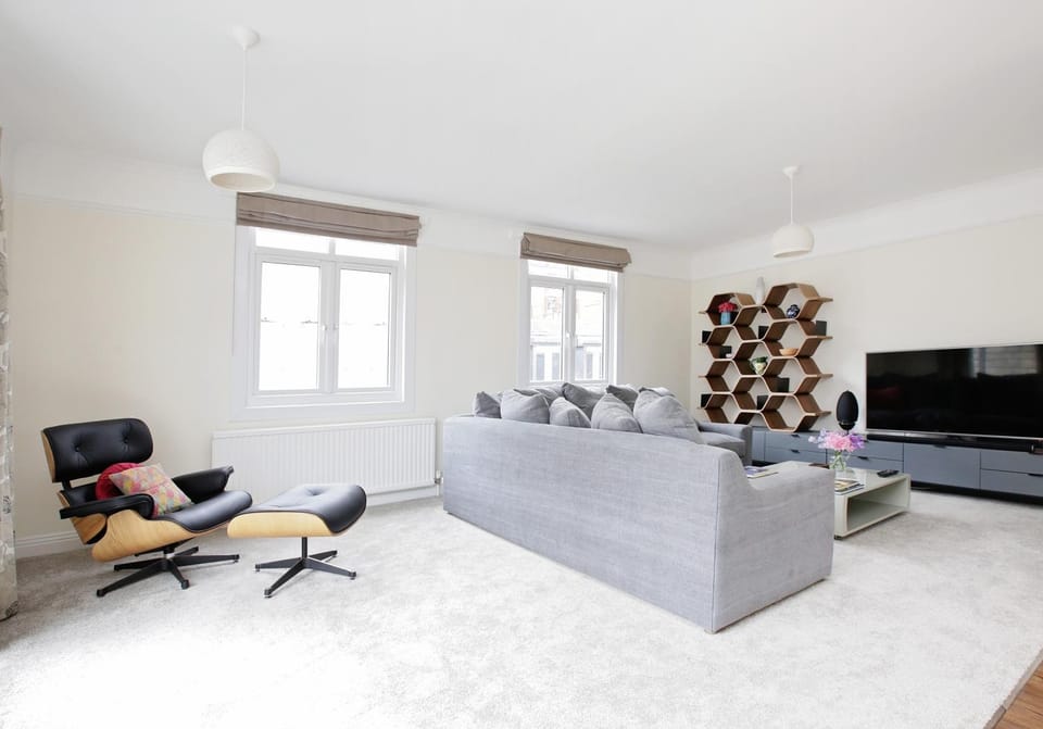 TV and multimedia, Living room