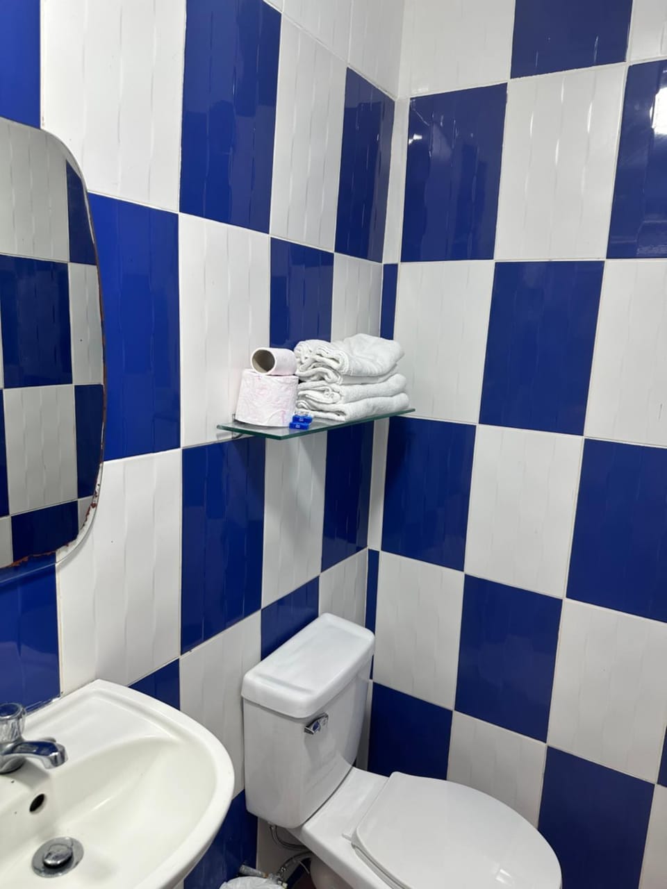 Bathroom, towels