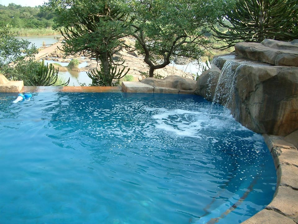 On site, Swimming pool, Swimming pool