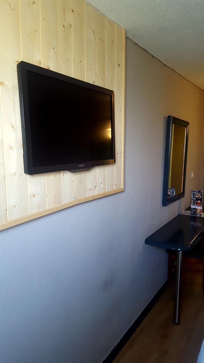 TV and multimedia, Bedroom